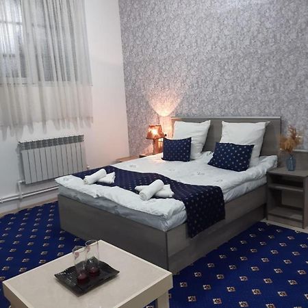 Lind Guest House B&B Gyumri Ngoại thất bức ảnh